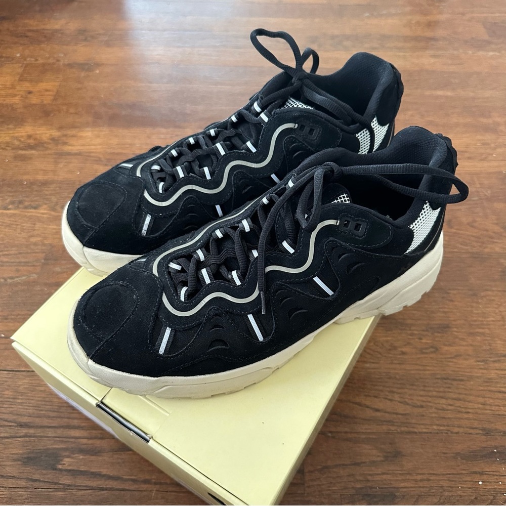 Golf Le Fleur Gianno - Black colorway 11.5 M / 13 W